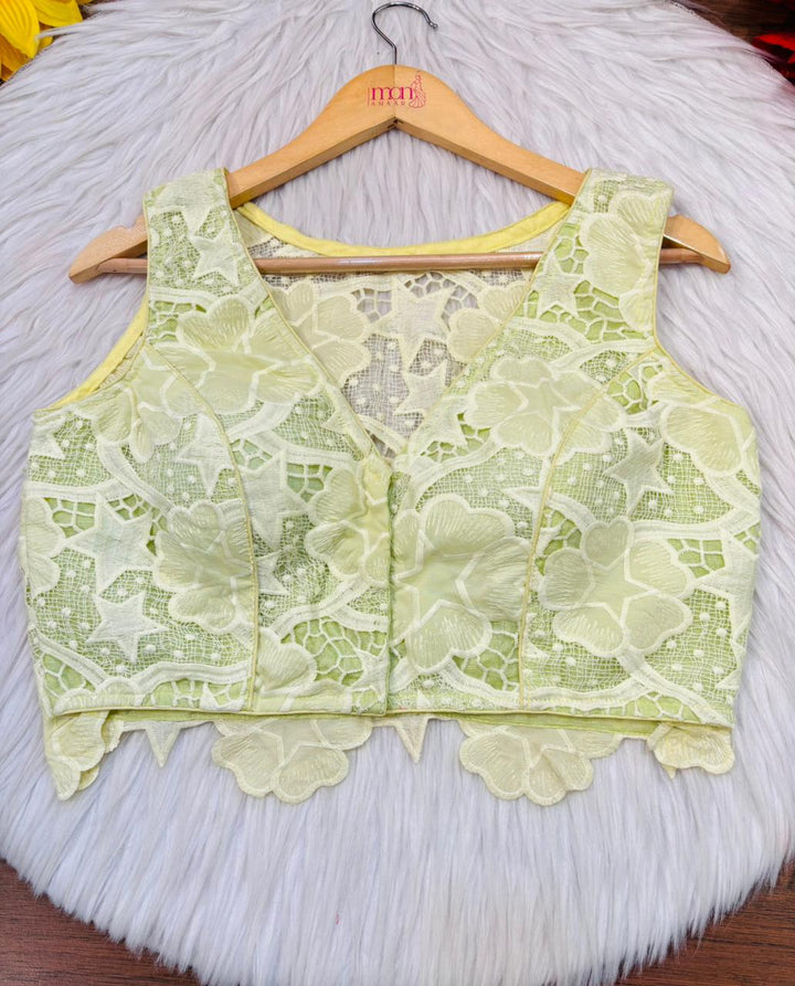 Rising Star -Crochet  Blouse