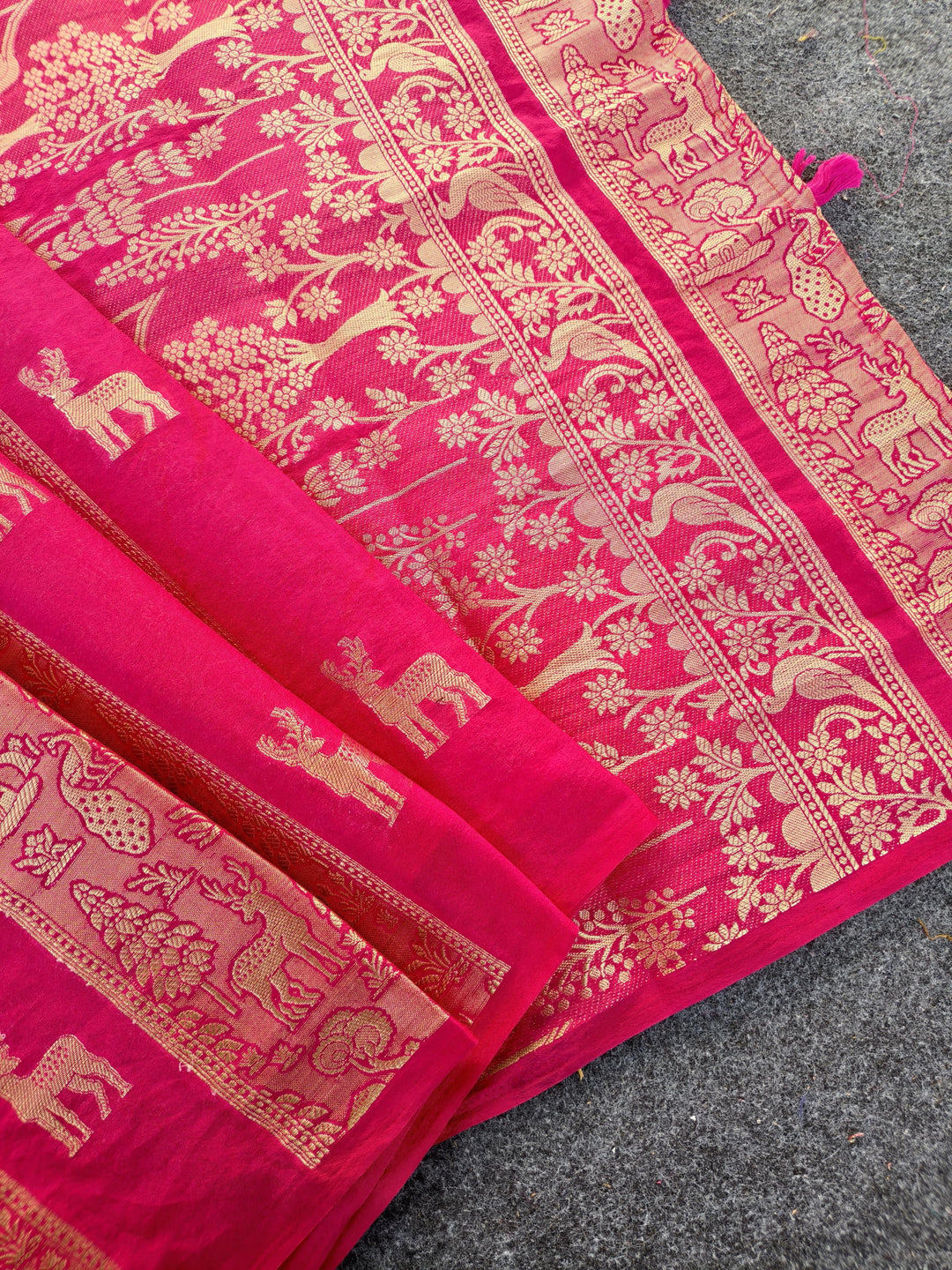 Floral tribute Designer Moonga Silk Saree