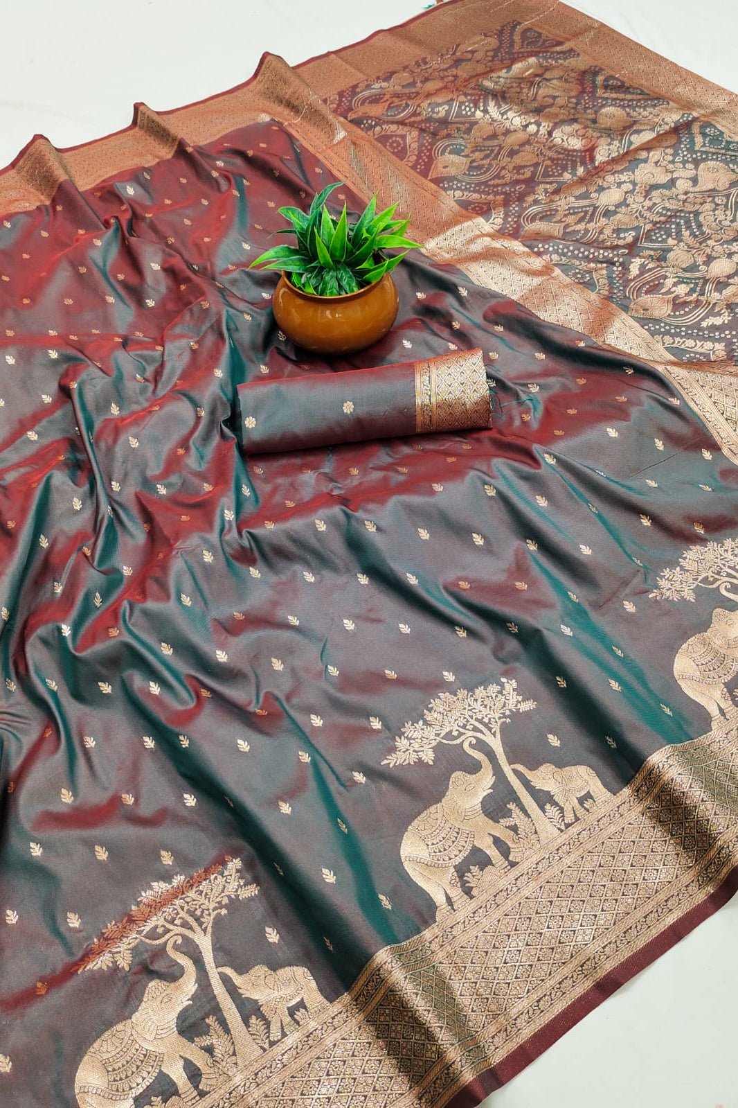 Hushed Romance Designer Banarasi Soft Silk Saree