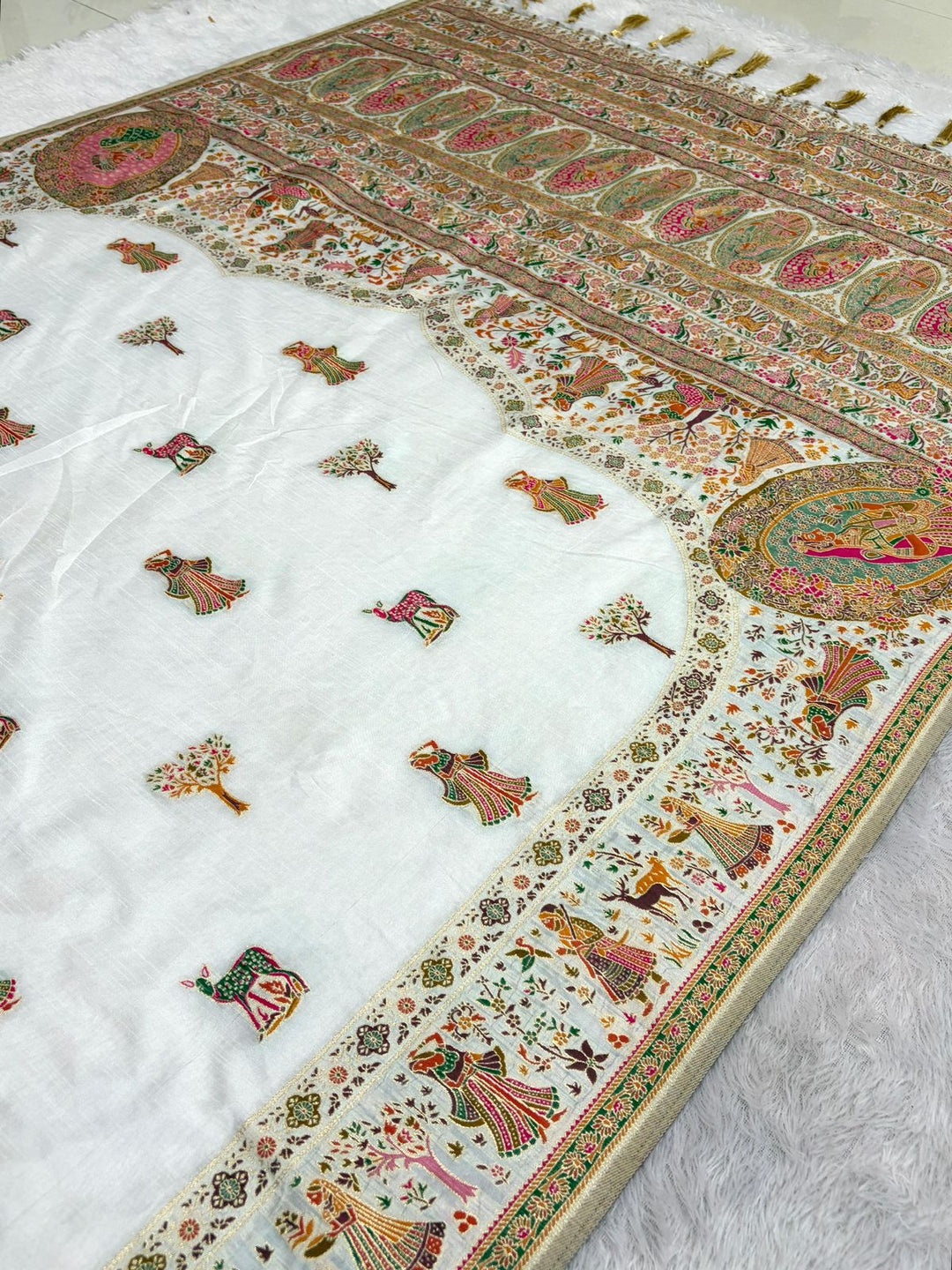 Her Essence Designer Pashmina Silk Saree