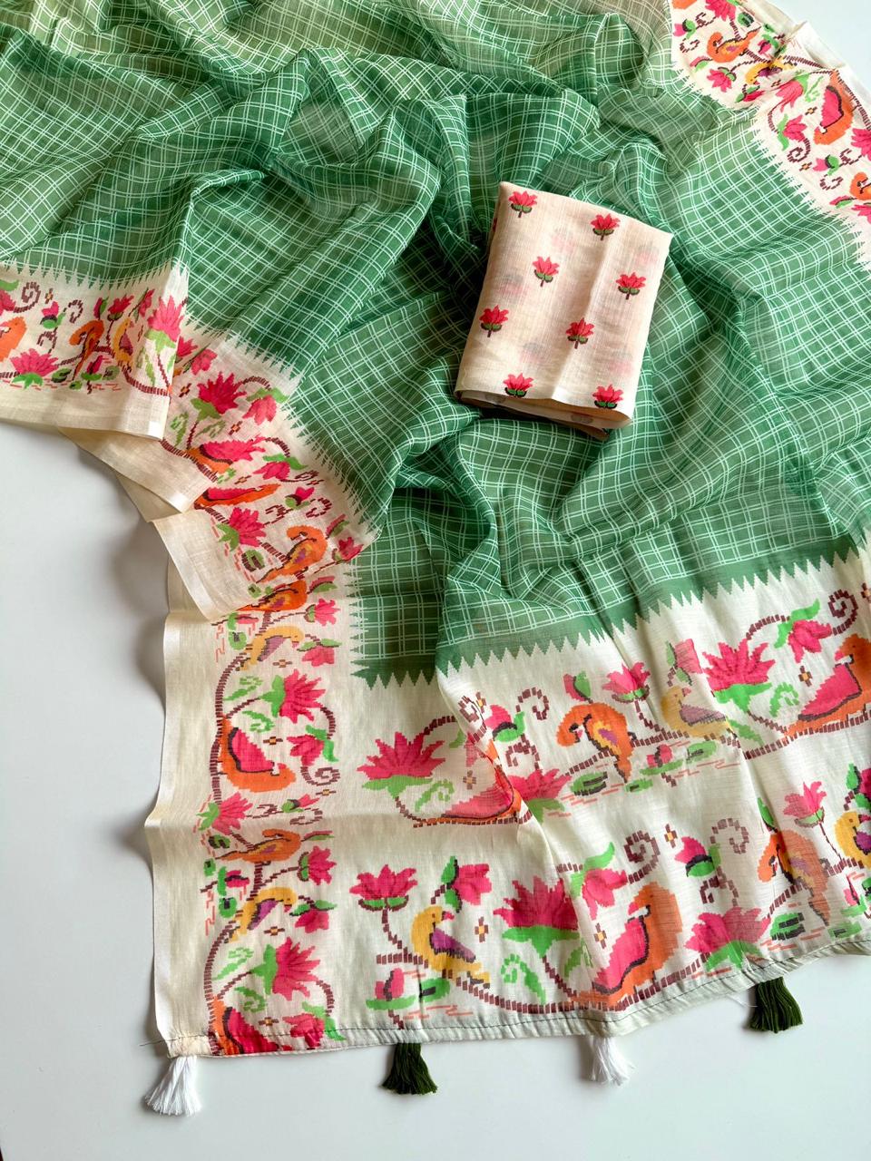 Blossom Haze Digital Print Linen Saree