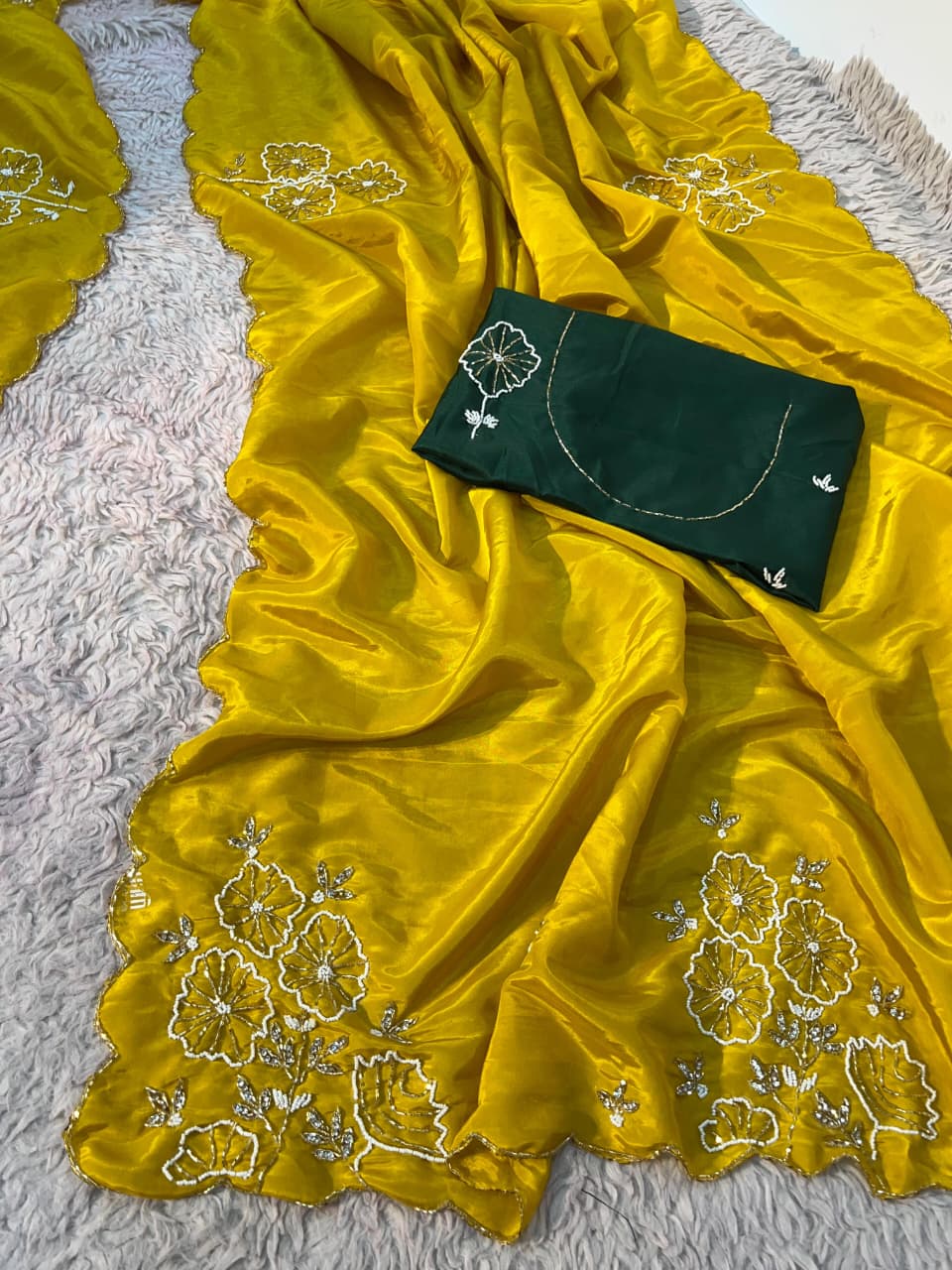 Sylvaine Party Wear Look Silk Saree