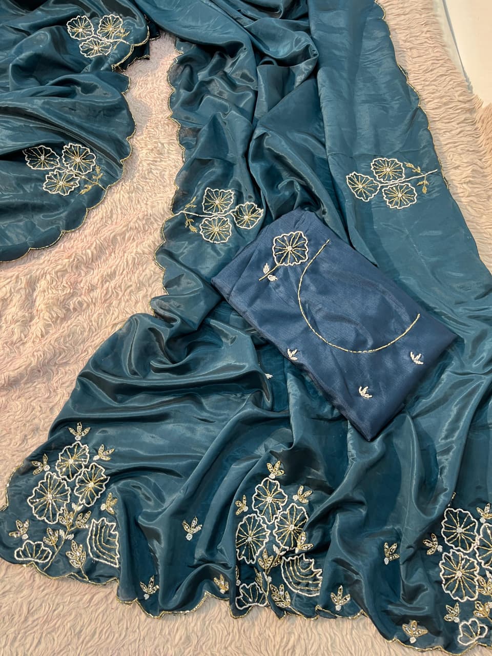 Sylvaine Party Wear Look Silk Saree