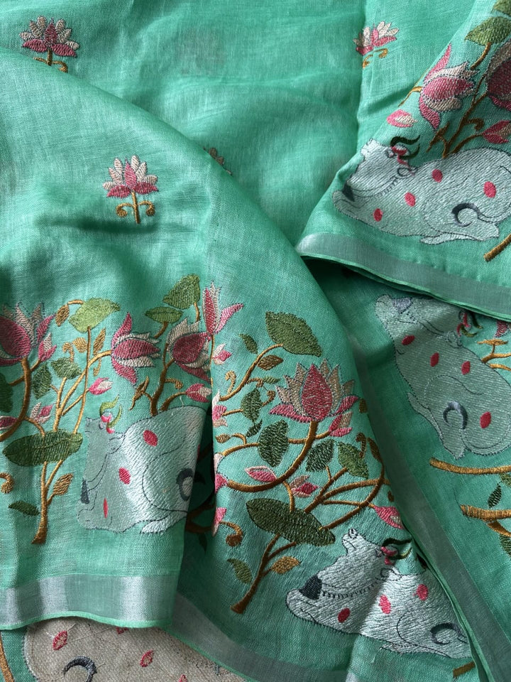 Folk Reverie Pure Linen Saree