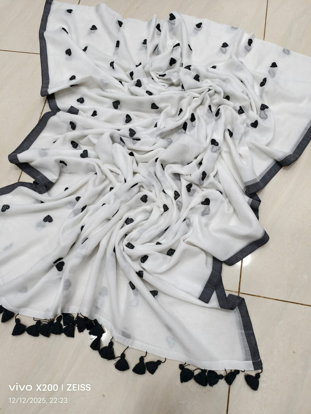 True Love Embroidery Mul Cotton Saree