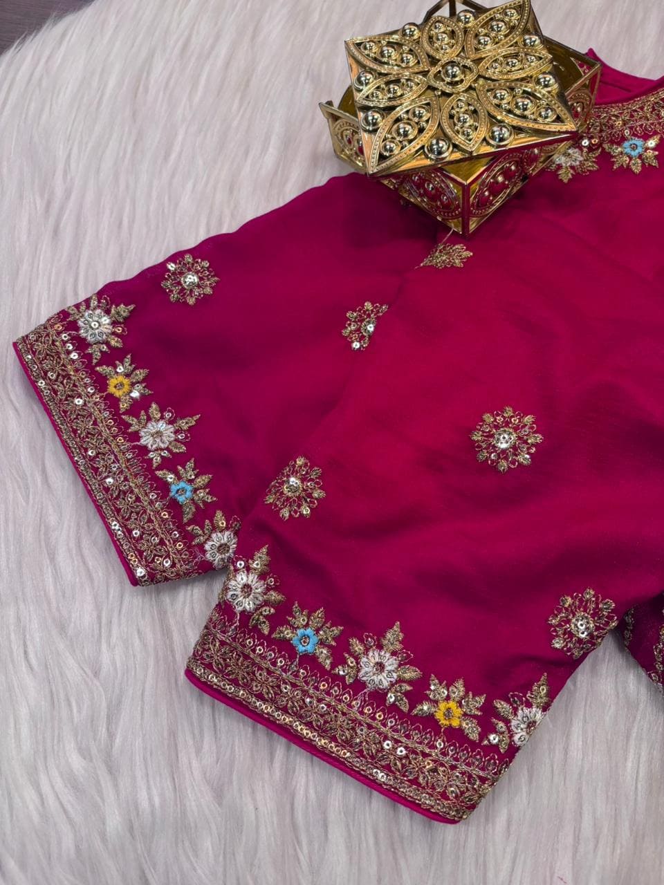 Made Of Vichitra Silk-Designer Blouse(Pink)