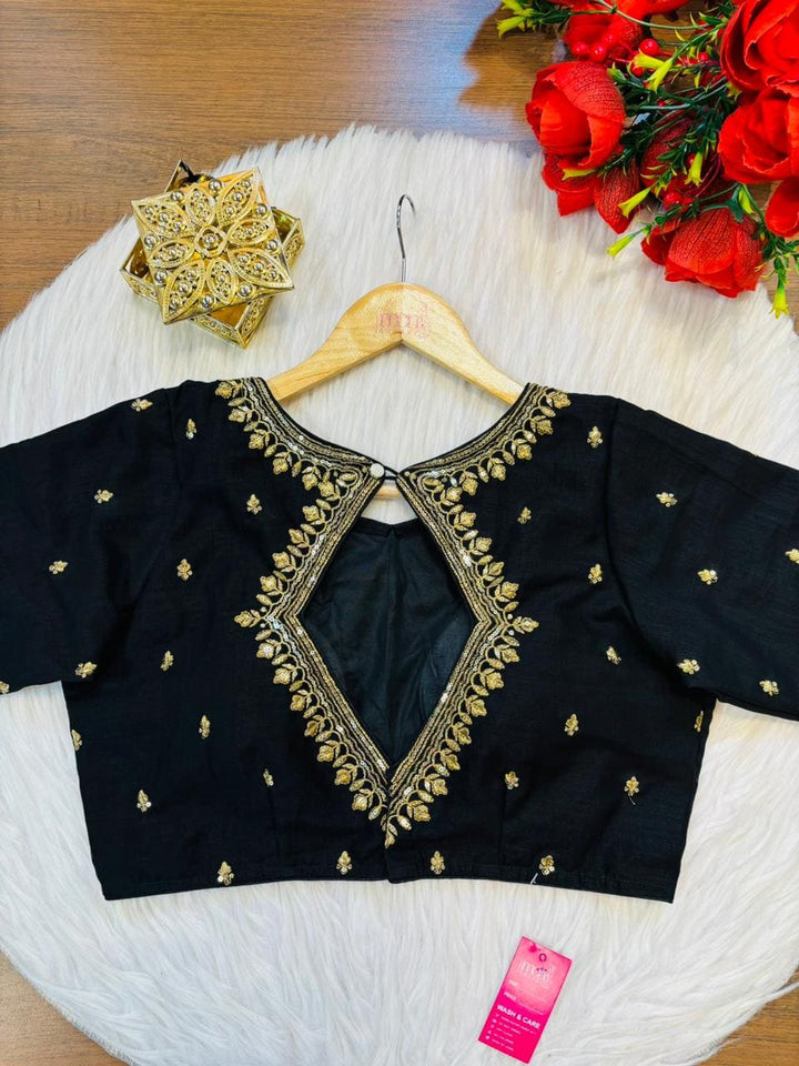 Olivia-Designer Blouse