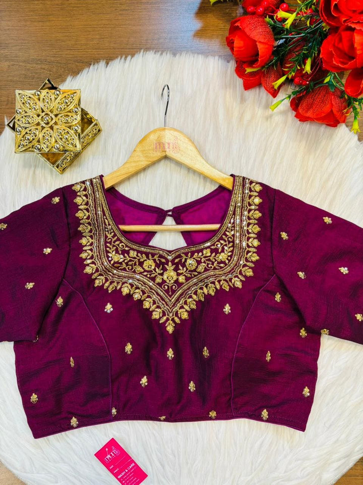 Olivia-Designer Blouse