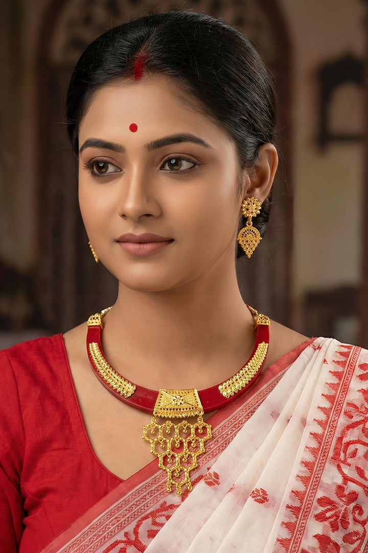 Shubho Sokal-Trending Necklace Set(The Sacred Day)