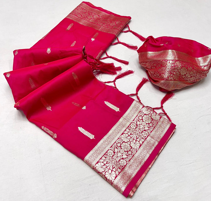 Portrait of Love Banarasi Silk Saree