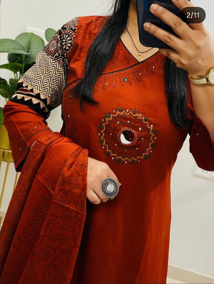 Garland of Spring Cotton Kurti Set