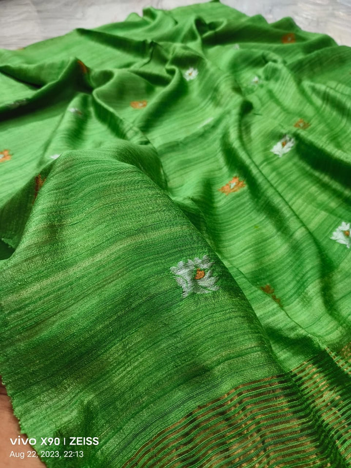 Nirob Drishyo Matka Silk Saree