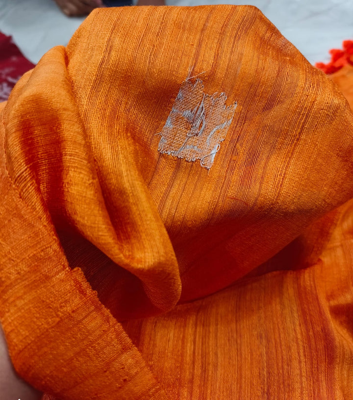Nirob Drishyo Matka Silk Saree