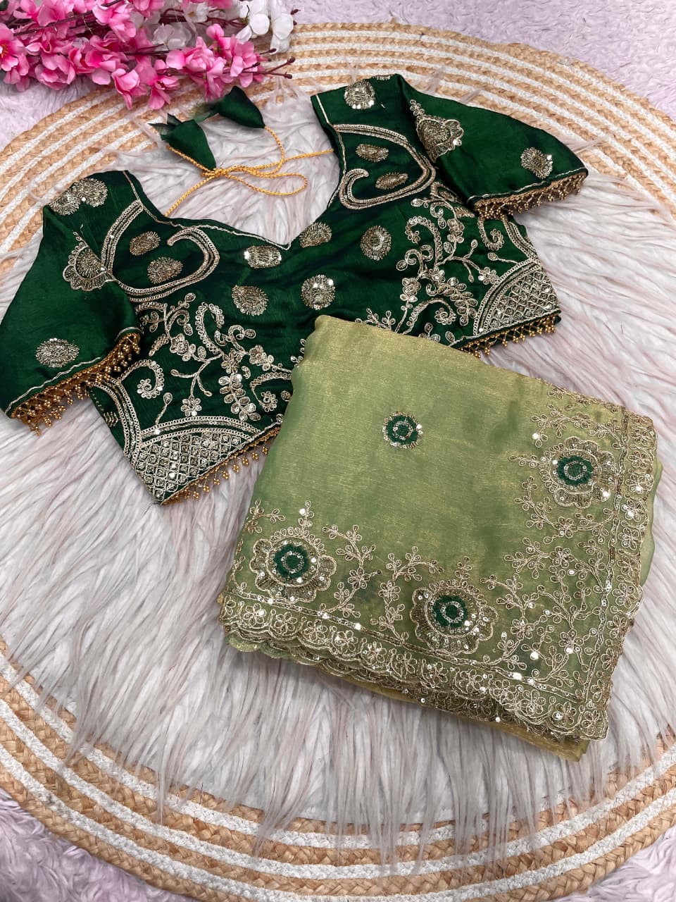 Dewlight Grace Designer Embroidery Silk Saree