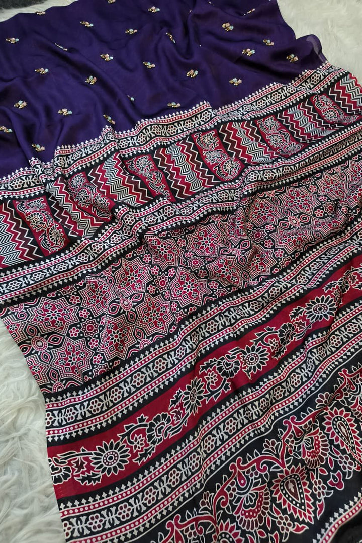 Emerald Glow Satin Dola Silk Saree