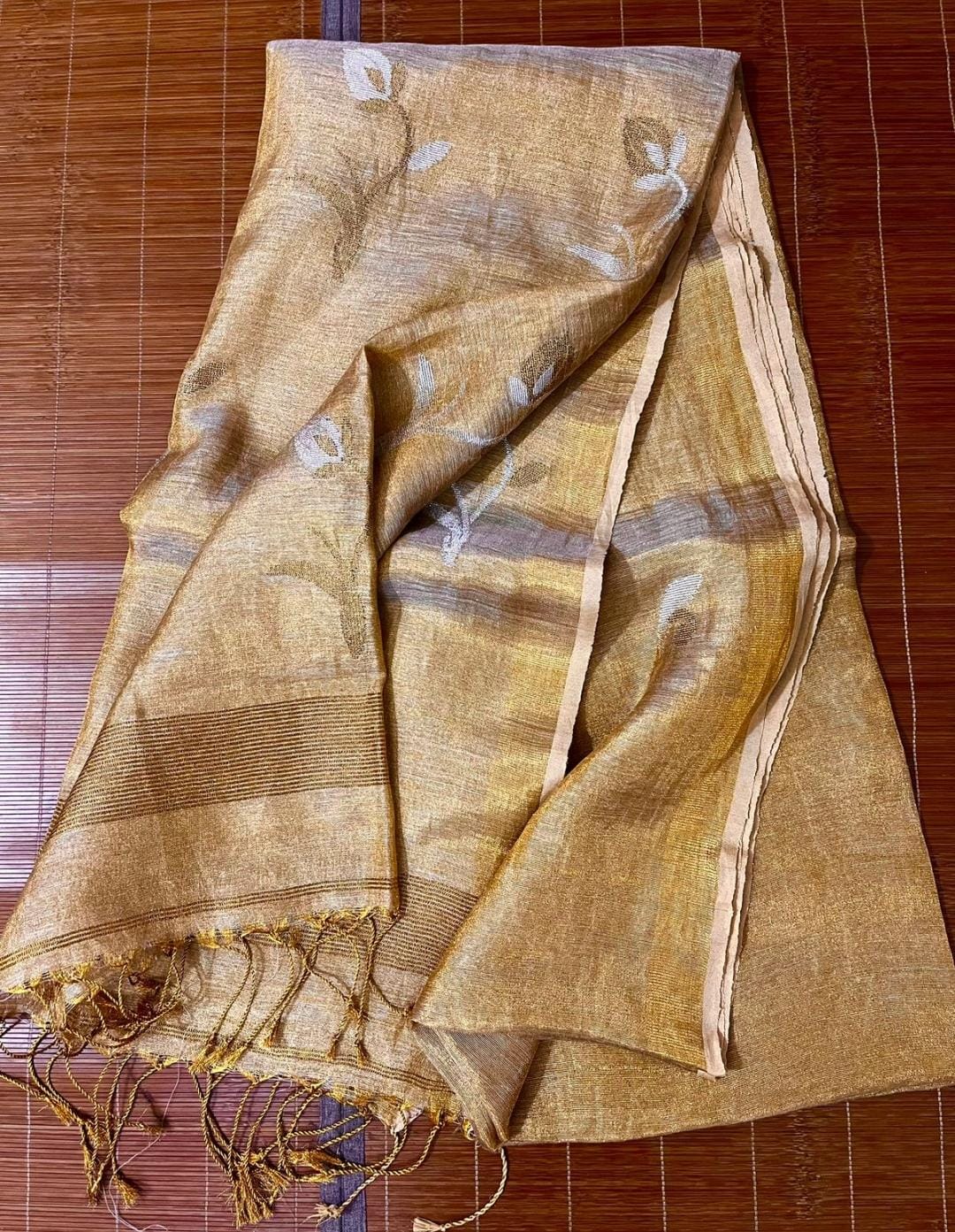 Kagojey Akash Tissue Linen Jamdani Saree