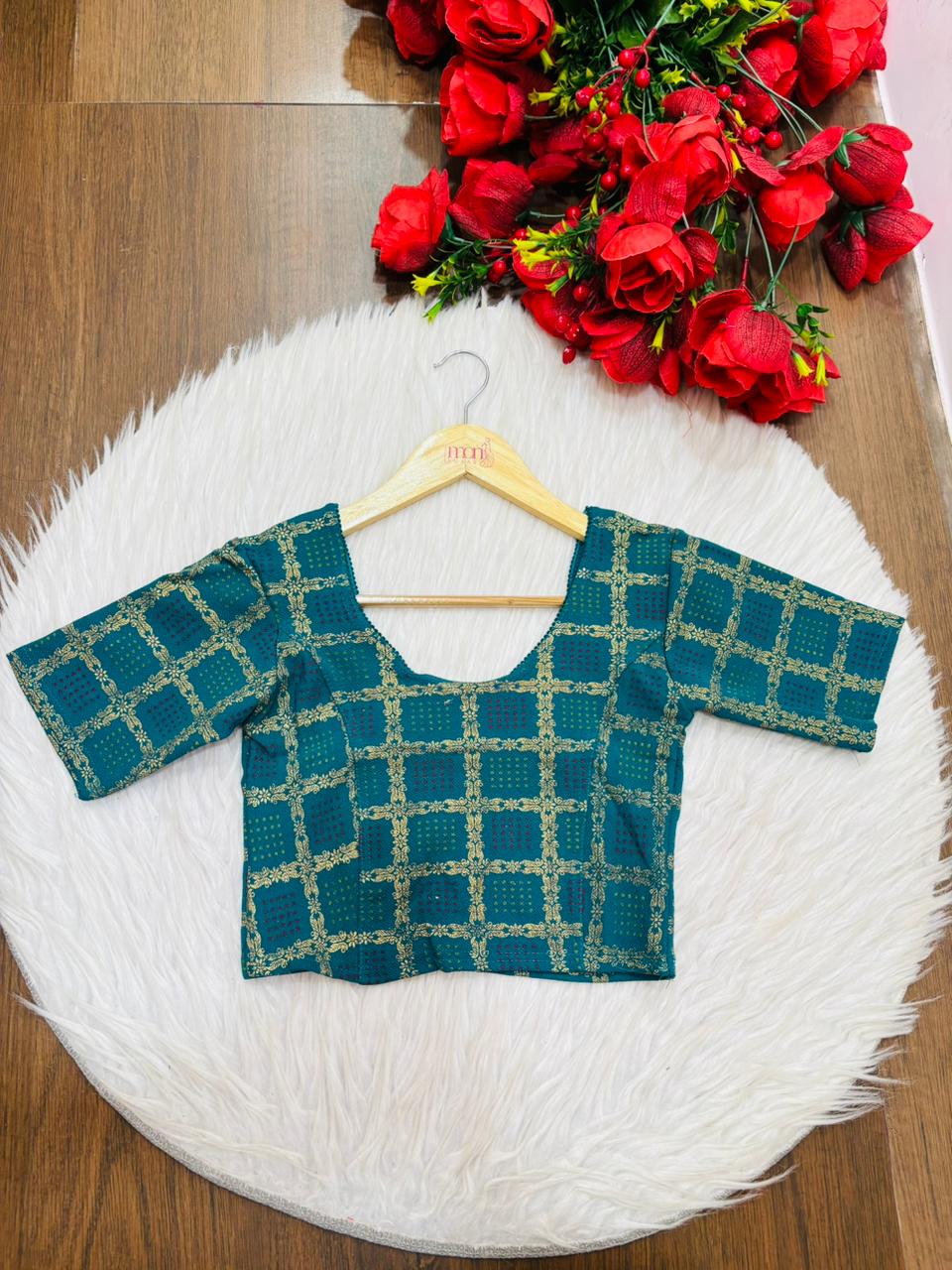 Fashion And Tradition-Stretchable Knitted Blouse