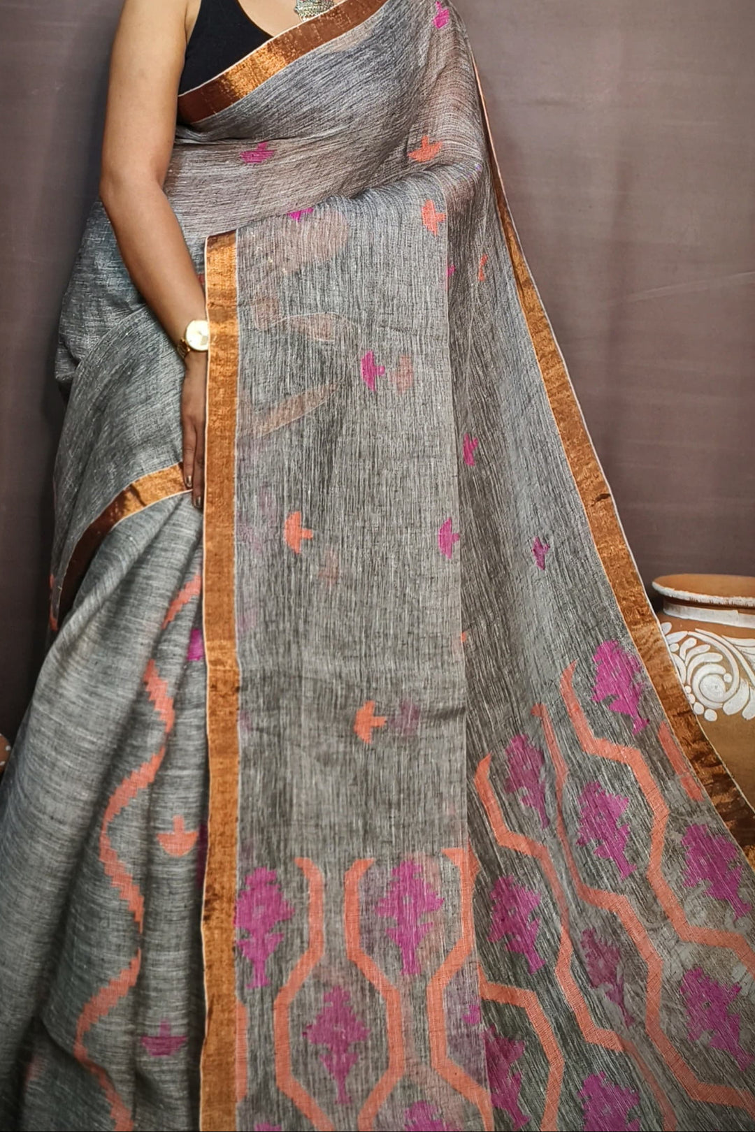Subarnalata Soft Linen Jamdani Saree