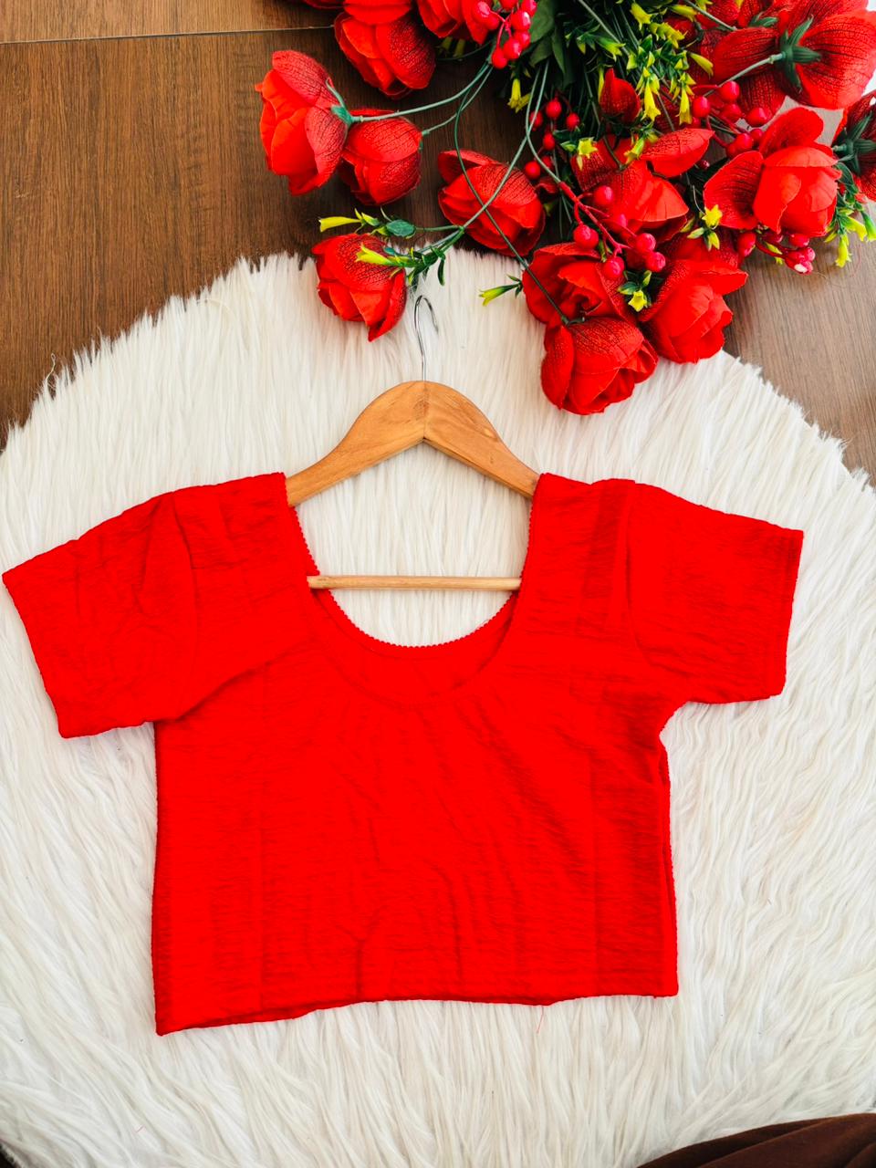 Pure Form-Stretchable Knitted Blouse