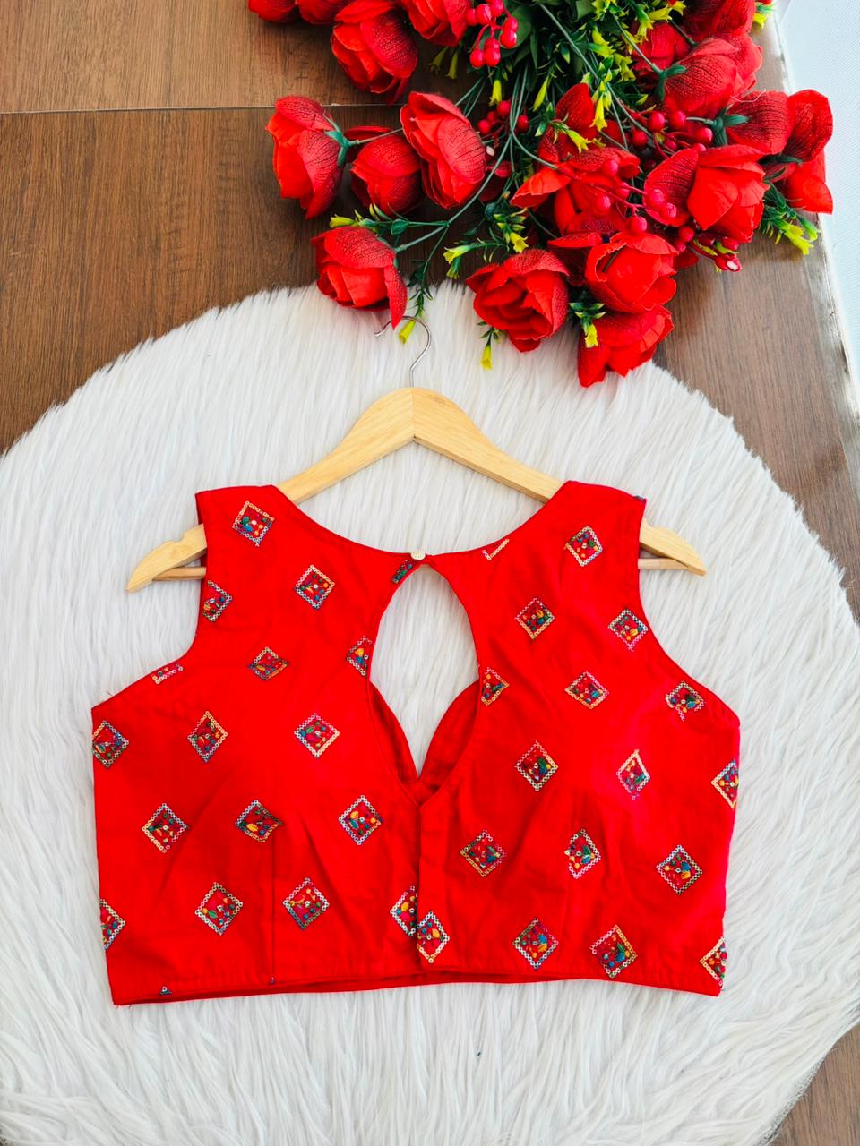 My Date Look-Designer Blouse