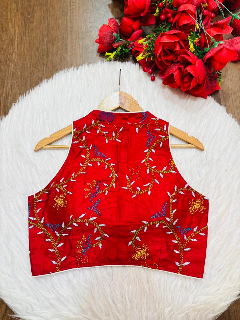 Mainland -Designer Blouse With Handwork