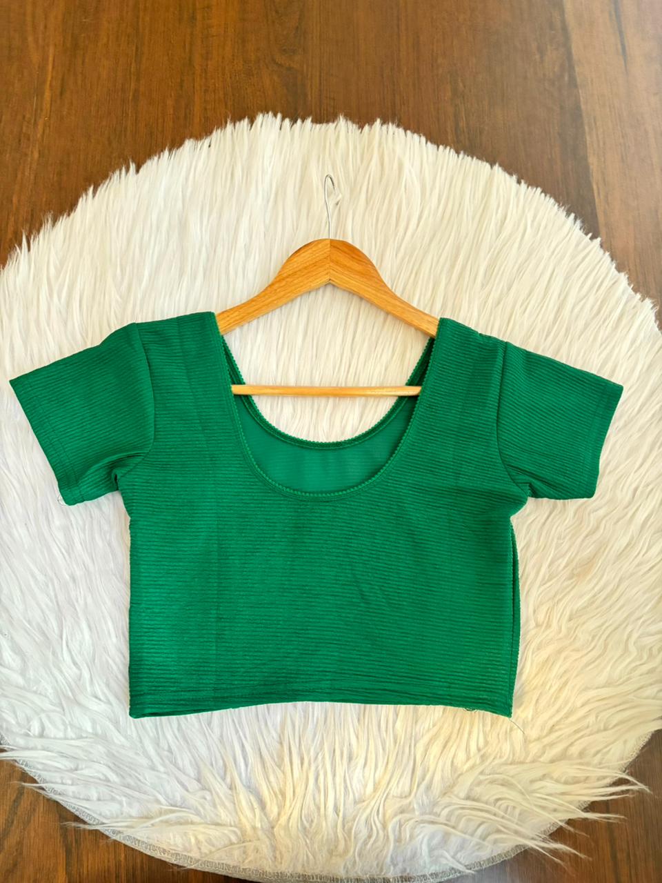 Pure Form-Stretchable Knitted Blouse