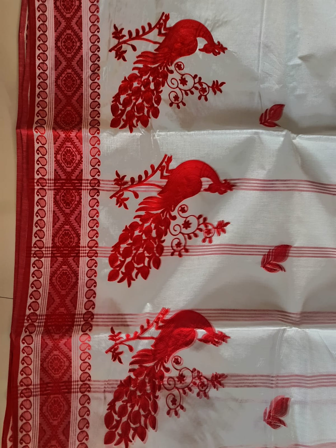 Ashtami Tangail Tant Cotton Saree(Peacock Embroidery)