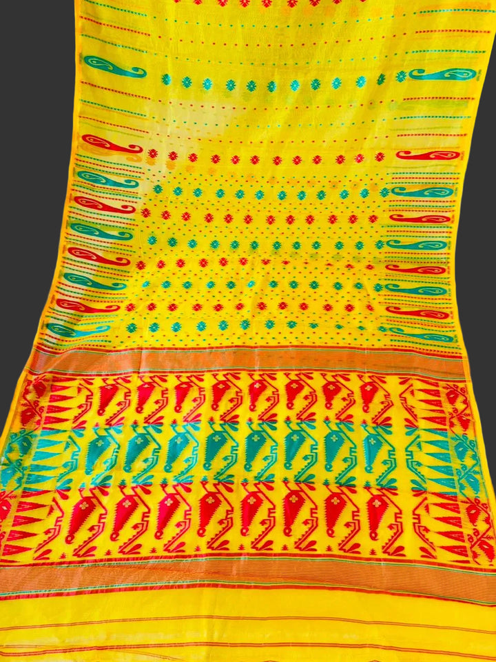 Moner Alo-Bengal Jamdani Saree (Red Green Border)