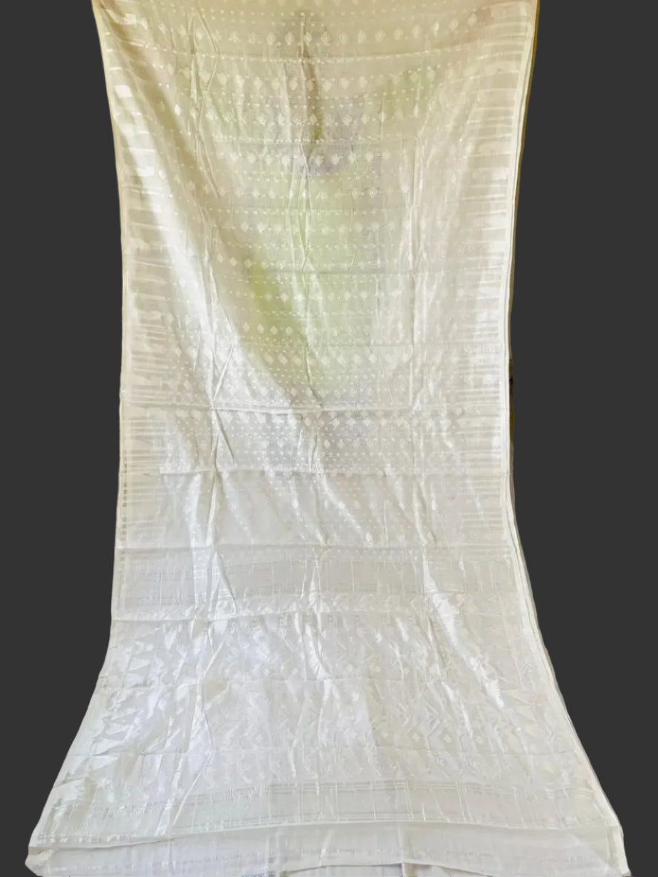 Moner Alo-Bengal Jamdani Saree (White)