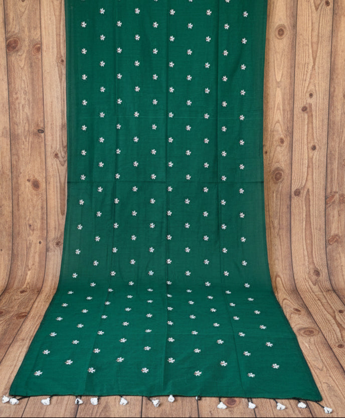 Bengal Shiuli(Jasmine) khadi Saree In Green