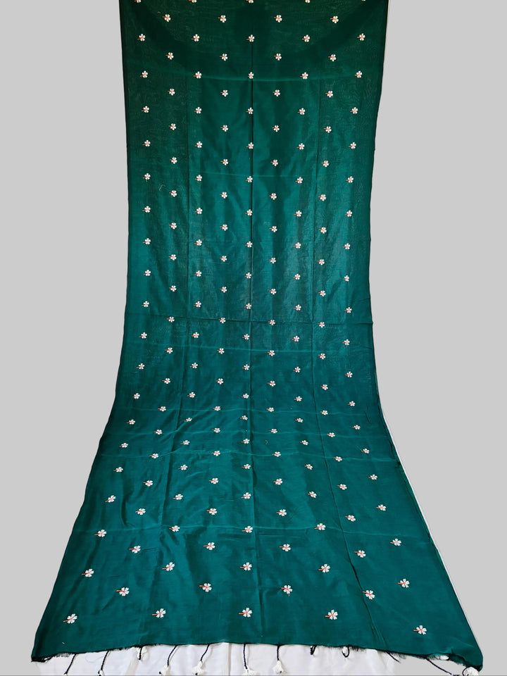Bengal Shiuli(Jasmine) khadi Saree In Deep Green