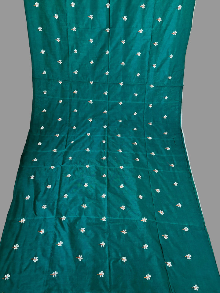 Bengal Shiuli(Jasmine) khadi Saree In Deep Green