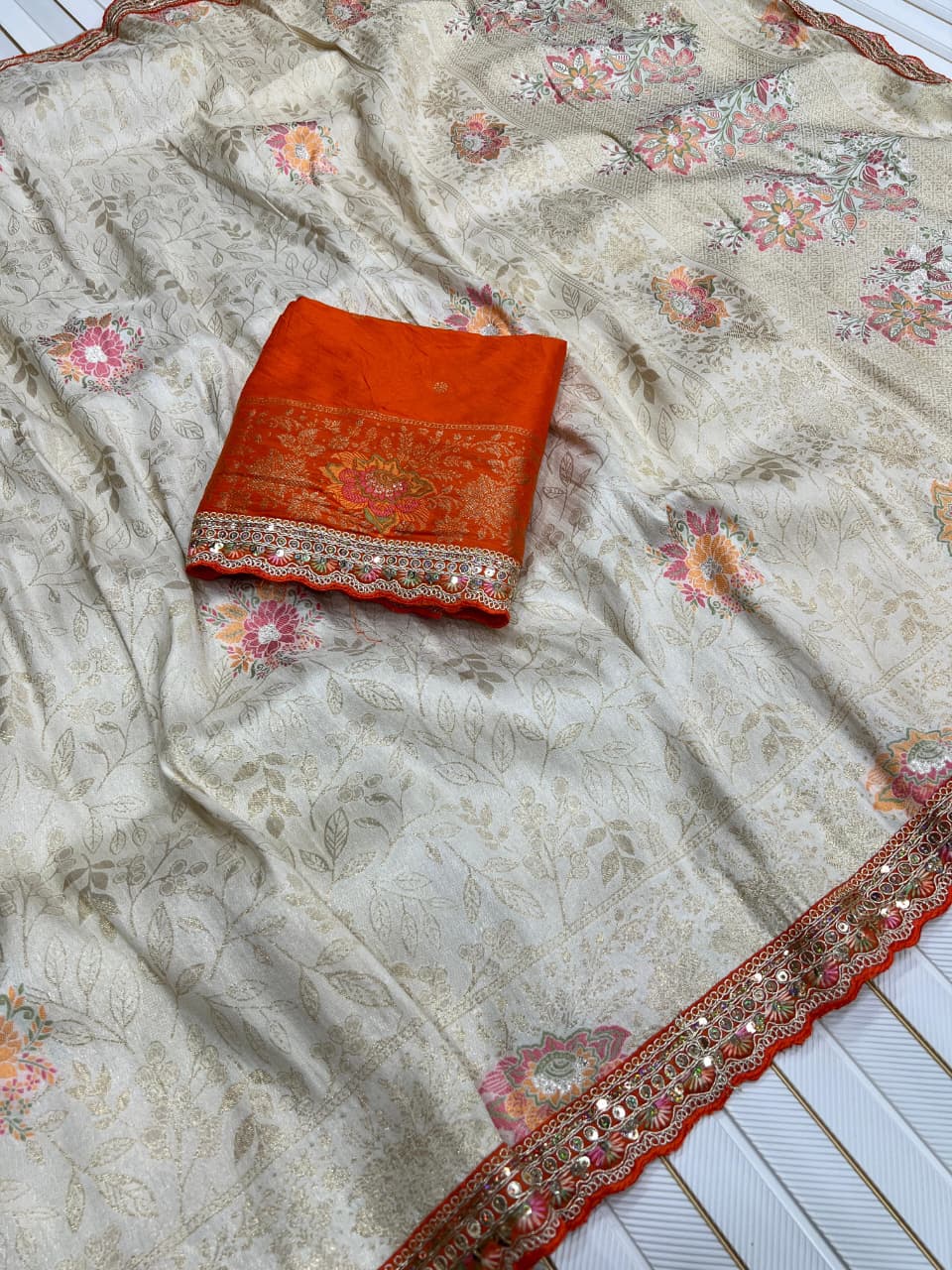 A Touch of Moonlight Dolla Silk Saree