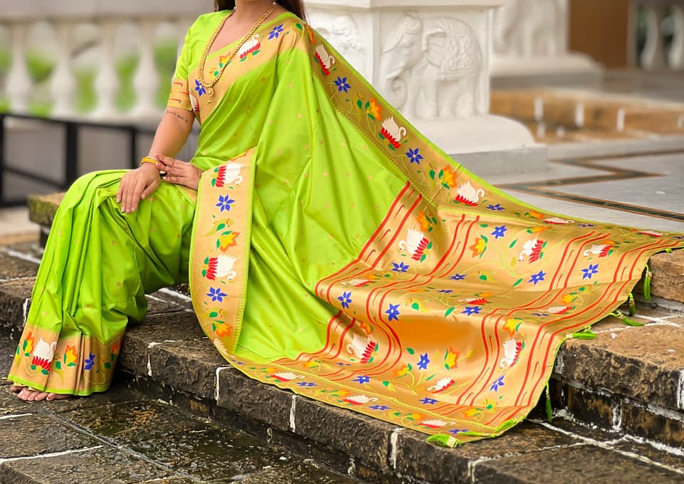 Mumbai Mood Sarees(Paithani Silk)