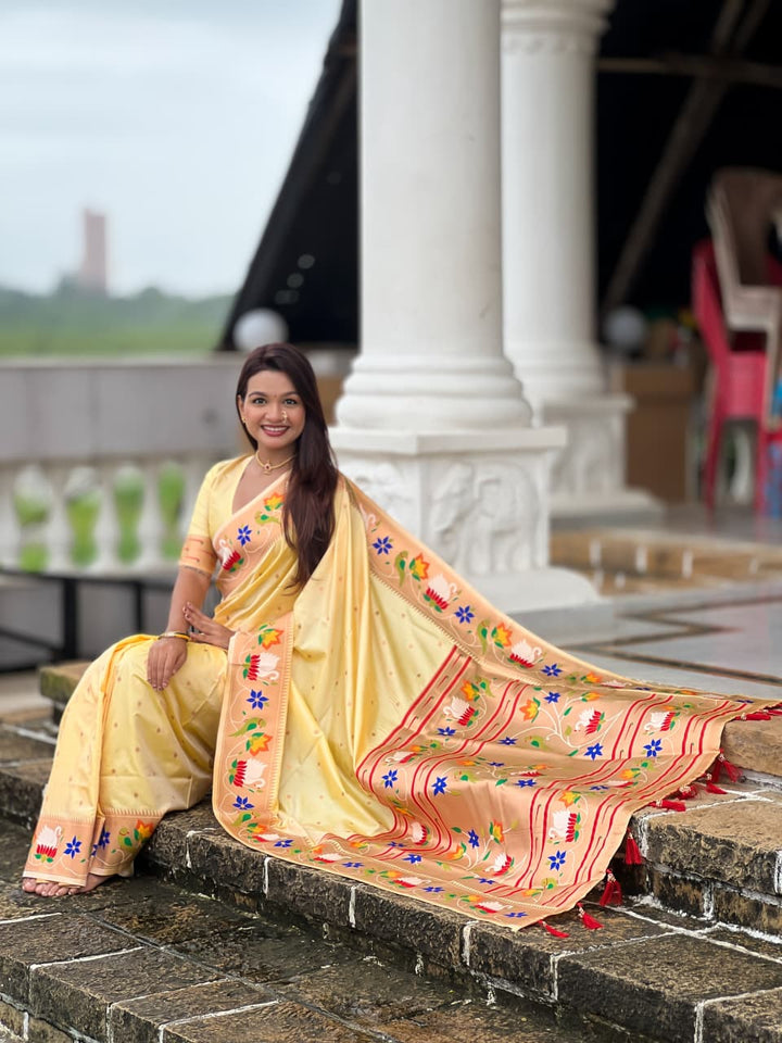 Mumbai Mood Sarees(Paithani Silk)