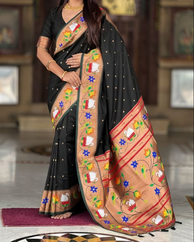 Mumbai Mood Sarees(Paithani Silk)