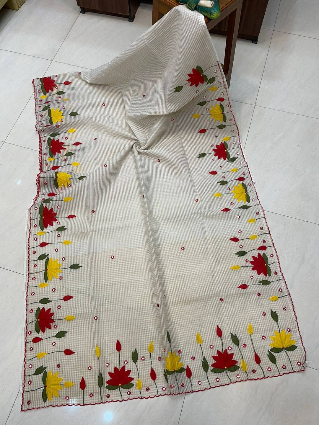 Padyo Pata Kota Applique Saree