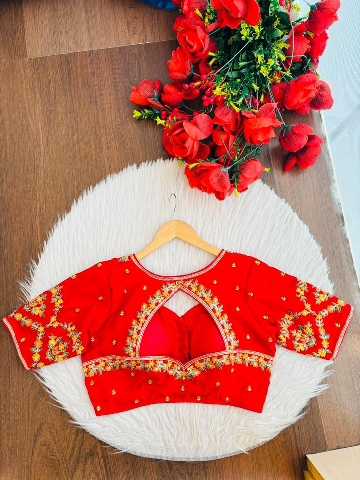 Monalisa (Vichitra Silk Blouse)