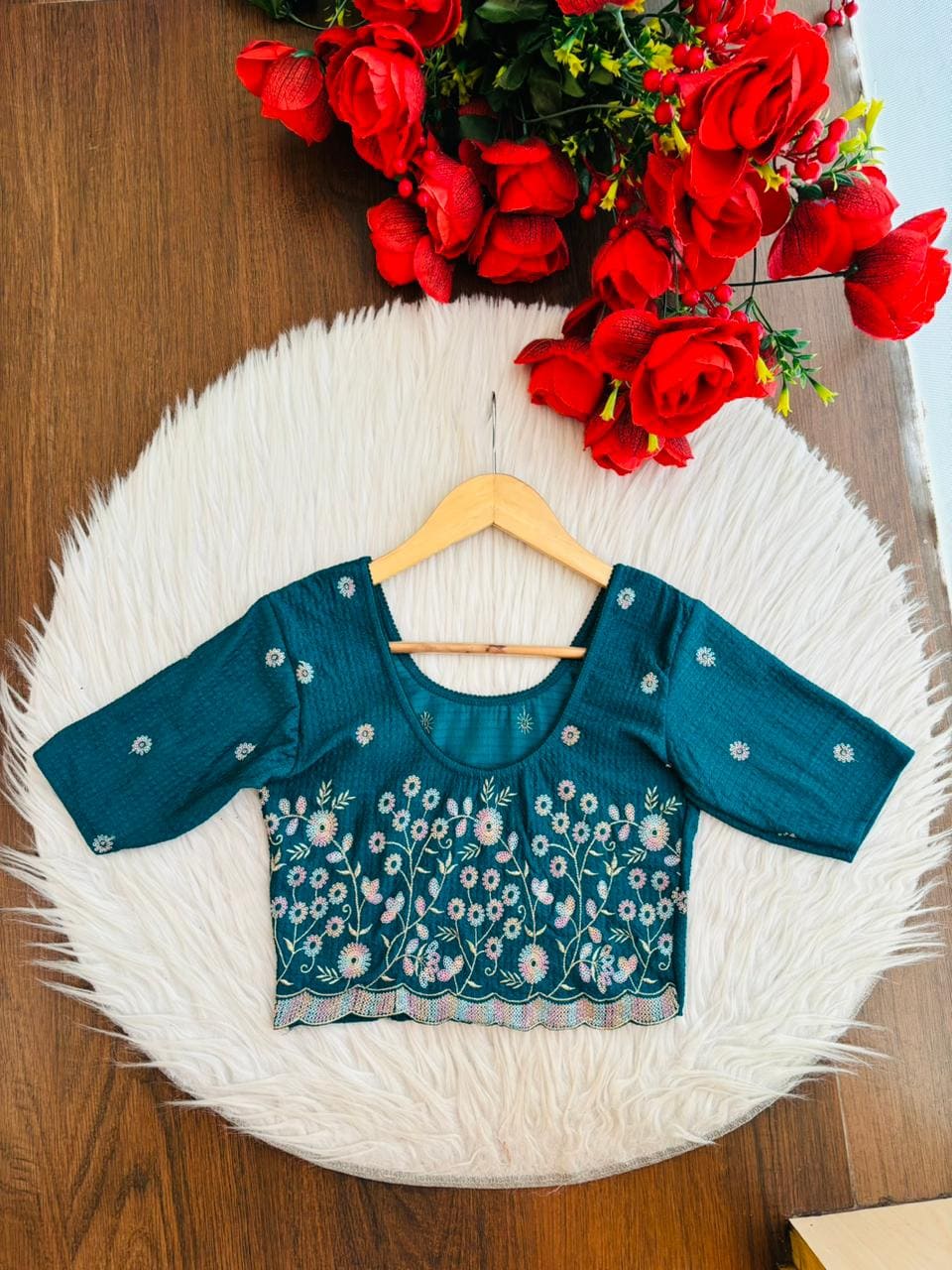 Finest of fine- Floral Stretchable Knitted Blouse