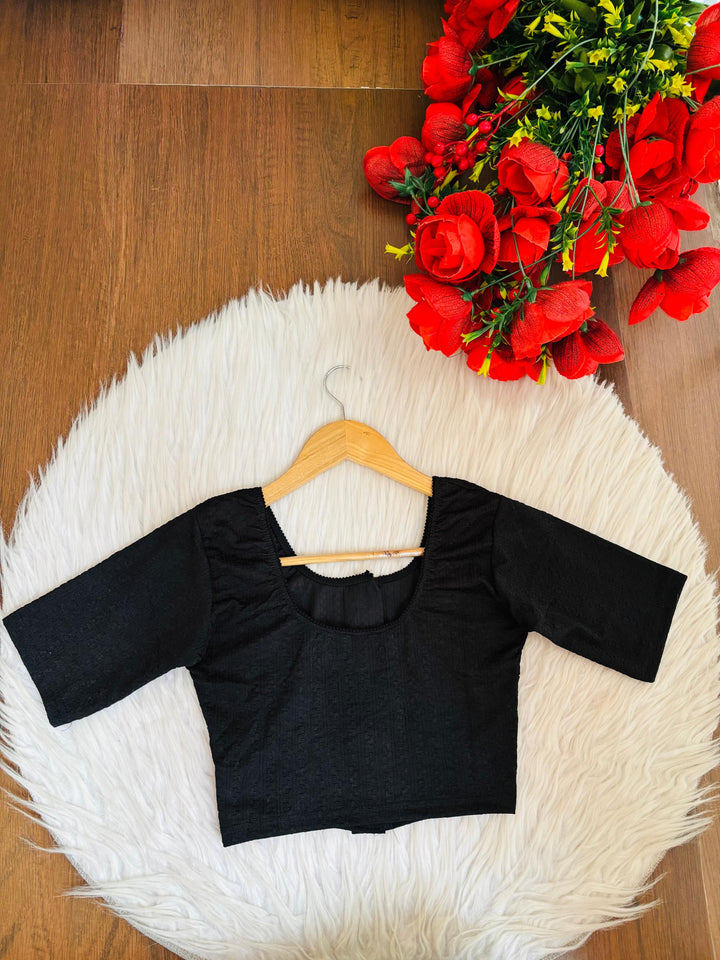 Smooth Fit-Stretchable Knitted Blouse