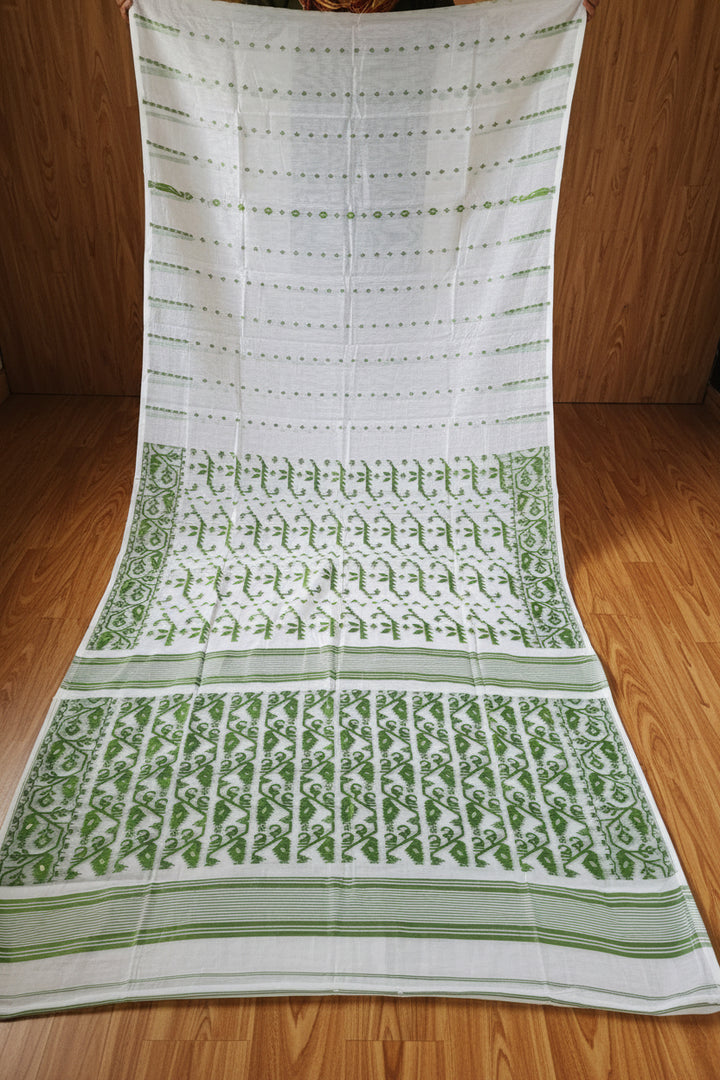 Shatarupa Bengal Jamdani Saree (White & Green )