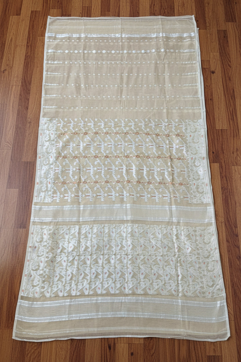 Shatarupa Bengal Jamdani Saree(Ivory)