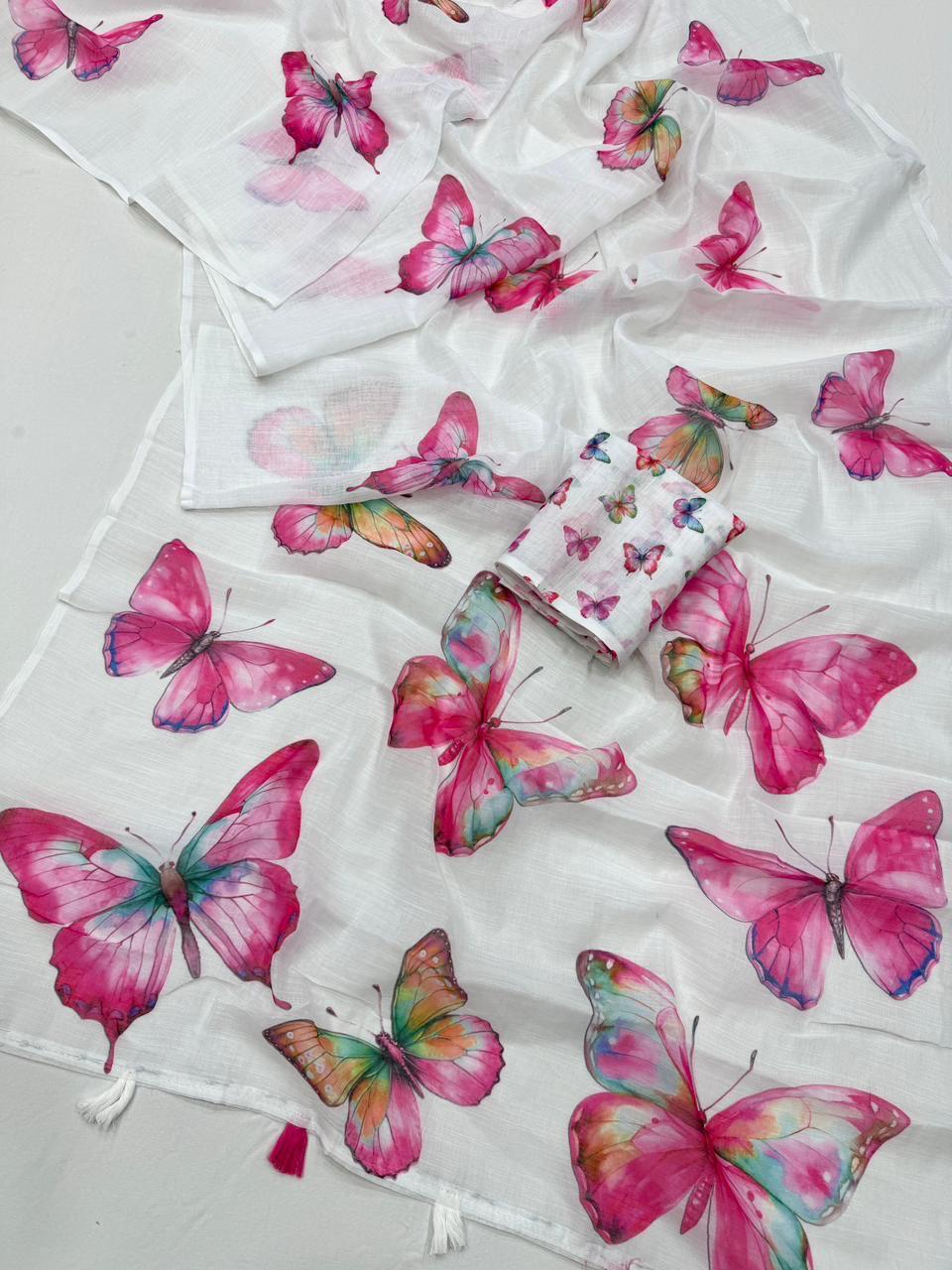 Color Wings Linen Saree