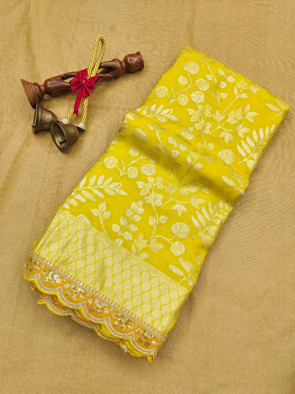 Devotion Drapes Crepe Khaddi Silk Saree