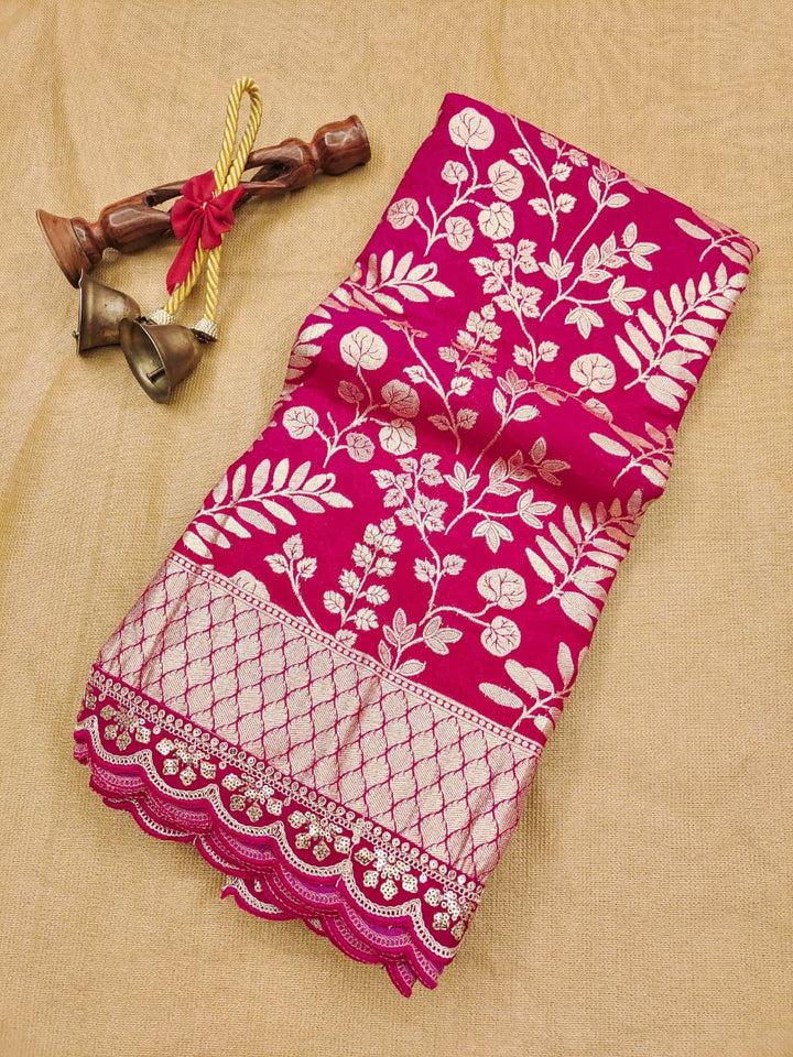 Devotion Drapes Crepe Khaddi Silk Saree