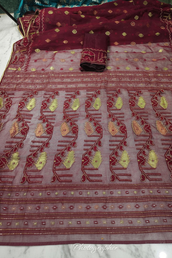 Swarnalekha Dhakai Jamdani Saree