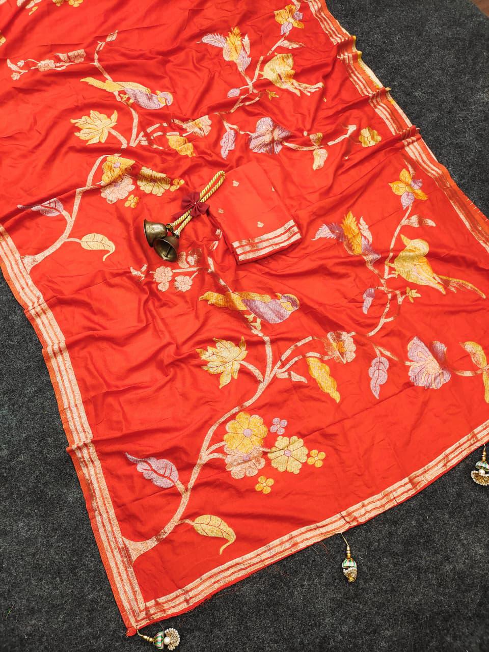 Rhythm of Drapes Crepe Khaddi Silk Saree