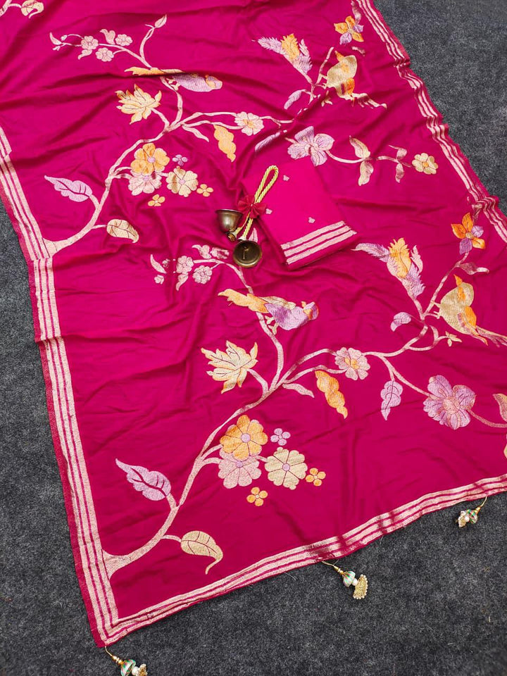 Rhythm of Drapes Crepe Khaddi Silk Saree