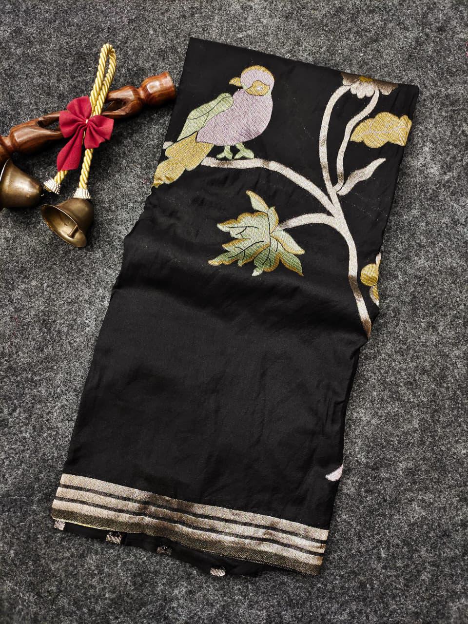 Rhythm of Drapes Crepe Khaddi Silk Saree