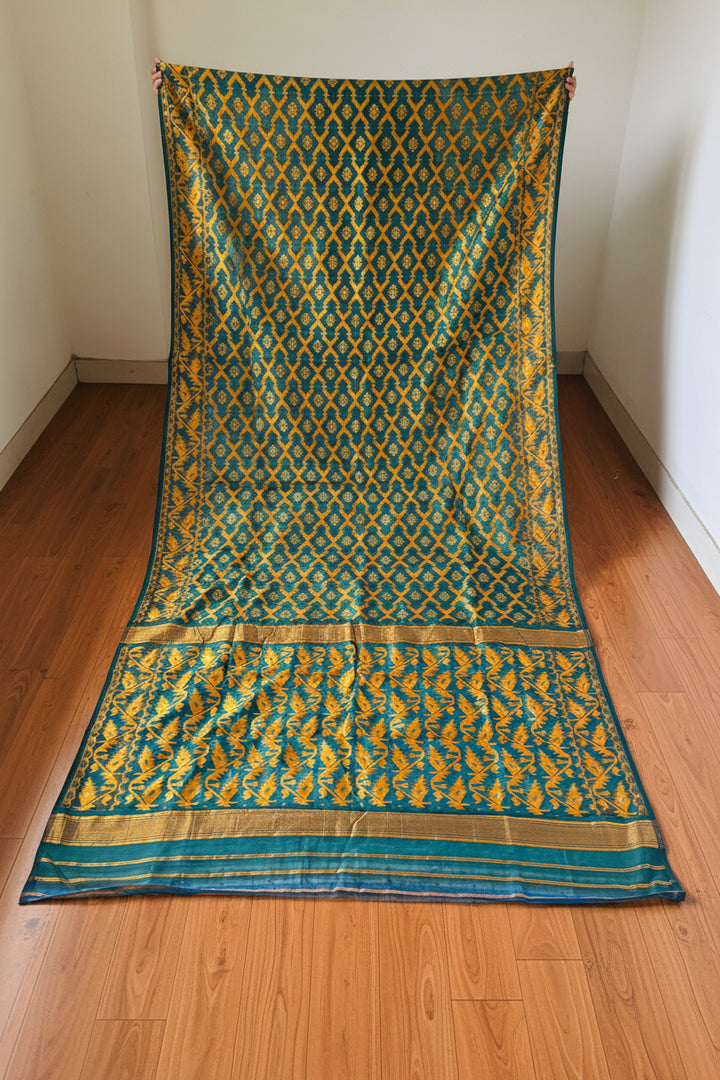 Neel Komol ( নীল কমল )Bengal Jamdani Saree (forest green)